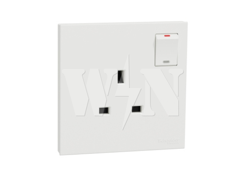 SCHNEIDER AVATARON C 13A SWITCH SOCKET (WHITE) E8715WE