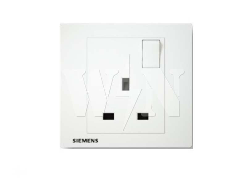 SIEMENS RELFA 13A SWITCH SOCKET 5UB1312