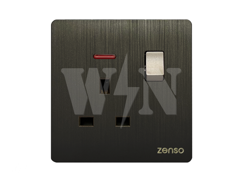 ZENSO GRANDE 13A SWITCH SOCKET (HAIRLINE BLACK) B3013